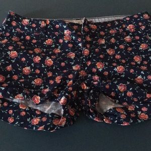 SO floral print Cotton shorts